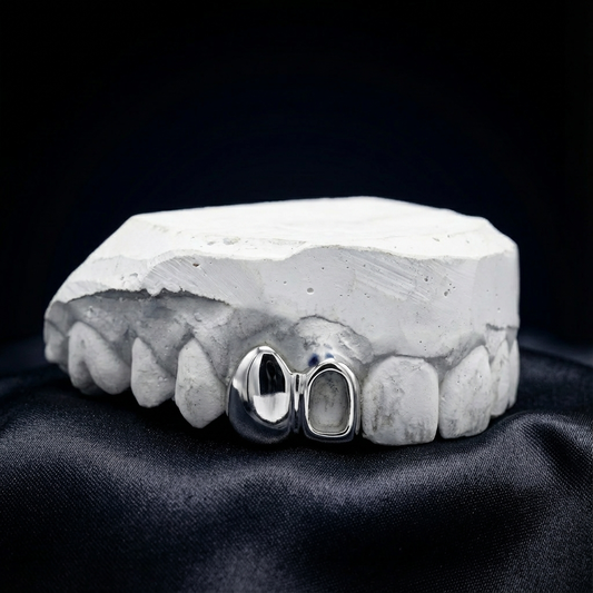 Silver custom grillz design with window and silver teeth
